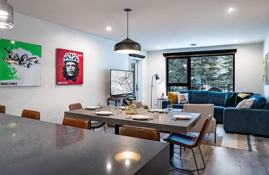 Revel In The Stoke By Revelstoke Vacations Lejlighed Eksteriør billede