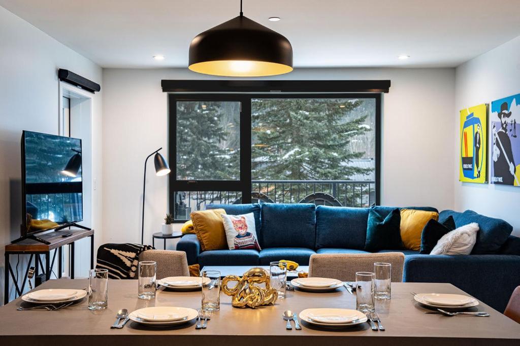 Revel In The Stoke By Revelstoke Vacations Lejlighed Eksteriør billede